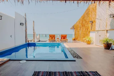 SeaSalt BeachFront Holiday Home, Private pool, 2 Bedroom house – Photos 10